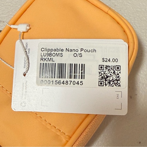 NWT CLIPPABLE NANO POUCH Rock Melon RKML Lululemon OOS SOLD OUT ONLINE! orange - Picture 8 of 10